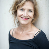 Marita Breuer — Maria Simon