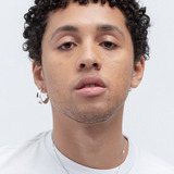 Жабуки Янг-Уайт — Mbita