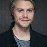 Tom Gramenz — Nils