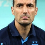 Lionel Scaloni — Self