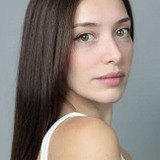 Dilaray Yeşilyaprak — Bade