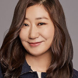 Ra Mi-ran — Myeong-soo's mother