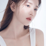 Han Na-yeon — Participant (self as Han Daon)