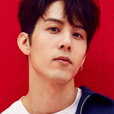 胡宇威 — 魏加森