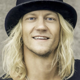 Jukka Hildén — Himself