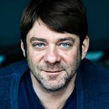 Roeland Wiesnekker — Victor 'Wickie' Kellinghoff