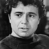 Robert Blake — Det. Tony Baretta
