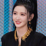 Чжан Мэн — Ge Yilan