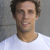 Freddy dos Santos — Host