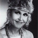 Sandy Freeman — Louise Franconi