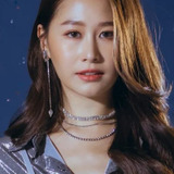 นีร สุวรรณมาศ — Lin