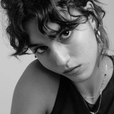 Flora Camolese — Bia