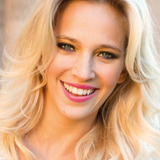 Luisana Lopilato — Mía Colucci
