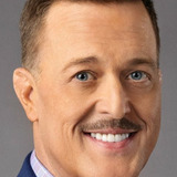 Billy Gardell — Mike Biggs