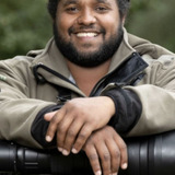 Hamza Yassin — Self - Presenter
