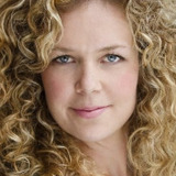 Джуно Ринальди — Frankie Coyne