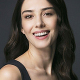 Özge Gürel — Nazmiye "Nazlı" Pınar Aslan