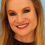 Lucía Galán — Marina Nieves Finkel