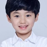 Kim Seung-Han — Louie (young)