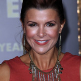 Shea Curry — Self - Contestant