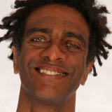 Hélio de la Peña — Edimúcio