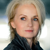 Emanuela von Frankenberg — Beatrice Räber