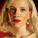 Emma Sehested Høeg — Simone