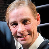 Thomas Mørk — Mortimer (voice)