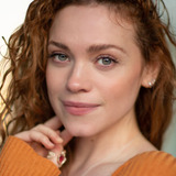 Кеті Кларсксон-Хілл — Dr Zoe Wade