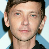 DJ Qualls — Police Officer Davey Sutton