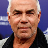 Свен-Оле Торсен — Lt. Michael "Tank" Ellis