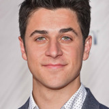 David Henrie — Justin Russo