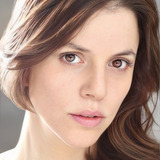 Pınar Öğün — Veronika Urbanowicz