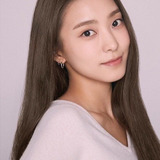 Yoon Bo-ra — Lee Chang-yi