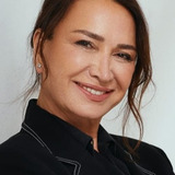 Demet Akbağ — Filiz Çelik