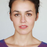 Lucie Heinze — Anneliese Deckert