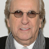 Danny Aiello — Lt. Terry McNichols