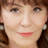 Nurhan Özenen — Selma Hüner