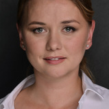 Марина Денисова — Наташа, врач