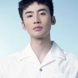 Чай Цзюнь Чжэ — Fu Yiwen 'Following'