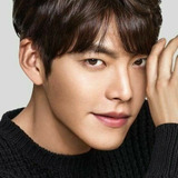 Ким У Бин — Park Jeong-jun