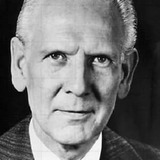 Gerald Sim — Dr Bagster Phillips