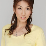 Shizuka Okohira — Sumire Ryūzaki (voice)