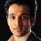 Pratik Gandhi — Vitthal Tripathi/Vitthal Teedi