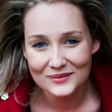 Monika Anna Wojtyllo — Lara