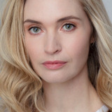 Siobhan Marshall — Pascalle West