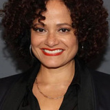 Judy Reyes — Zoila Diaz