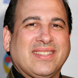 Майкл Кострофф — Maurice 'Maury' Levy