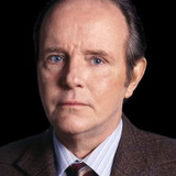 Michael Moriarty — Erik Dorf