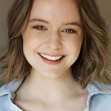 Izabela Vidovic — Linda (Teen)